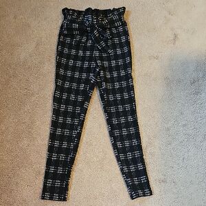 SHEIN Monochrome Checkered Trousers